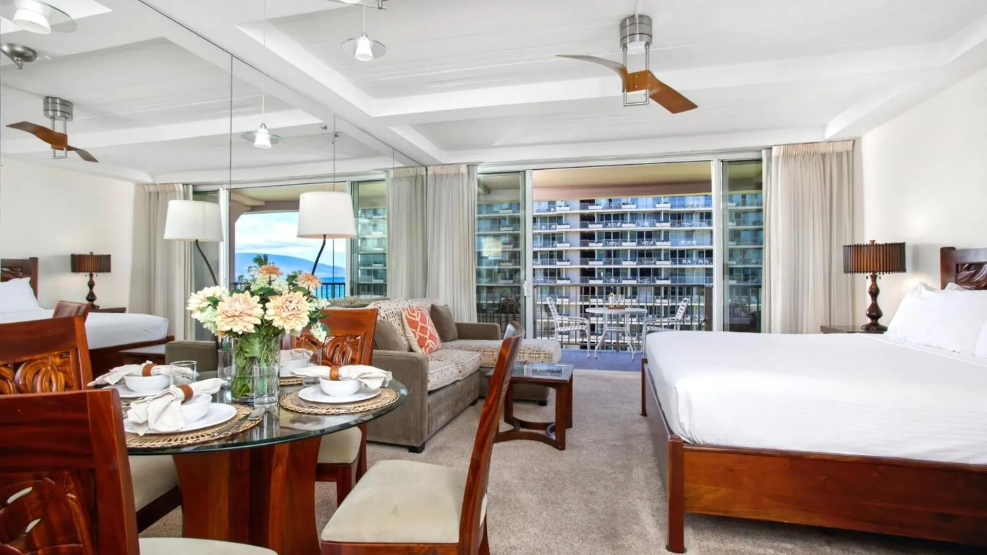 Kbm Resorts Free Car The Whaler Stunning Beachfront Studio Wh1-615 Kaanapali Apartment